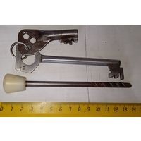 Ключи старые. 3 шт. Одним лотом.