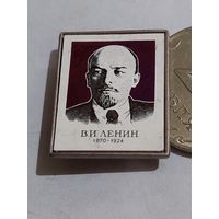 Значок " Ленин стекло "