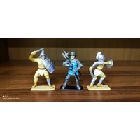 Фигурки: гладиаторы и рыцарь