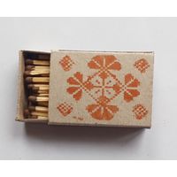 Спичечный коробок. Новый. Со спичками.