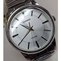 Часы "Casio" оригинал,крупные,