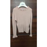 Невероятно мягкий джемпер Mayoral на 104 рост. Очень приятный на ощупь. Интересный, игривый рукавчик. 75% вискозы. Длина 37 см, длина рукава 37,5 см, ПОгруди 29 см. Нежно розовый, пудровый цвет.  Отли