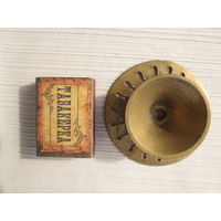 Подсвечник латунный