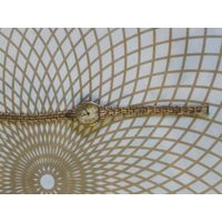 Часы наручные  с браслетом ЛУЧ  . В ремонт,коллекцию,на запчасти. Состояние на скане.