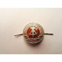 Кокарда ГДР