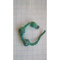 Древняя привеска, серьга. Бронза.