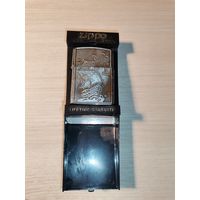 Бензиновая зажигалка "Zippo", не рабочая, надо заправить и вставить кремень.