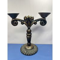 Подсвечник на две свечи металл
