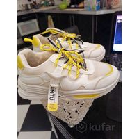 Кроссовки женские на широкую ногу 38 р-ра