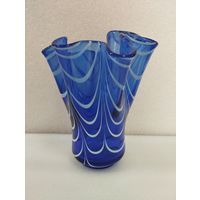 Ваза голубая Волна, высота 20 см. Нёман, БССР