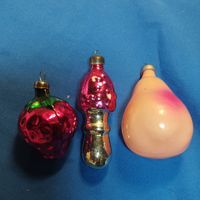 Елочная новогодняя игрушка СССР груша, гриб и клубничка  рельефная  каталог