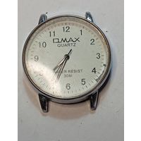 Часы кварцевые OMAX . С рубля