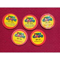 Фишки кепсы caps Fun caps pocahontas donald. Цена за все фишки.