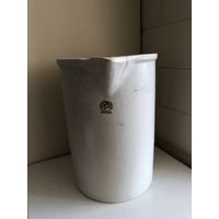 Раритетный лабораторный кувшин (высокий стакан с носиком) объемом 2 литра