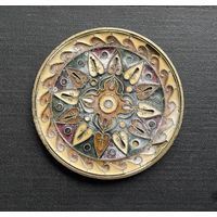 Византийская мозаика тарелка-подставка / винтаж декор / эмаль на латуни /  Диаметр: 8,7 см.