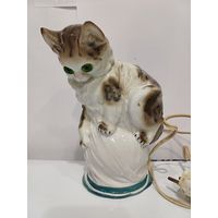 Все лоты с 1р.Редкий Германия Кот на шаре светильник Рабочий