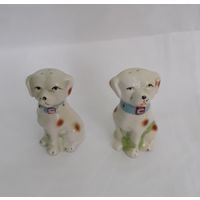 Статуэтки собаки  солонки