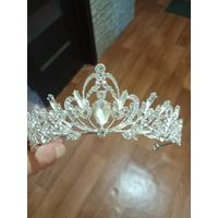 Корона на голову металлическая вес 71.3 гр.