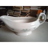 Старенький соусник