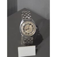 Часы Восток с интересным циферблатом.