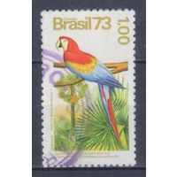 [1380] Бразилия 1973. Фауна.Птица.Попугай ара. Гашеная марка.