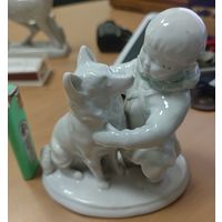 Статуэтка Мальчик-якут с собакой, фарфор, Ленинградский фарфоровый завод, скульптор С.Б.Велихова, СССР, 1950-1960