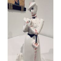 Статуэтка.  ДАМА с СОБАЧКОЙ./Дама с зонтом, девушка с собачкой. По Чехову/  Дулево.  СССР  Распродажа Коллекции. В продаже есть МНОГО ЛОТОВ.