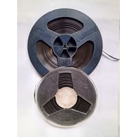 Бобины с магнитной лентой. Цена за обе.