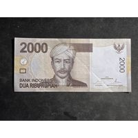 Индонезия 2000 рупий 2014