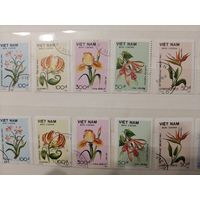 РАСПРОДАЖА КОЛЛЕКЦИИ. Вьетнам, марки "цветы", зубцовая и беззубцовая серии