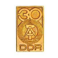 Знак 30 лет ГДР