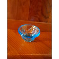 Солонка, урановое стекло