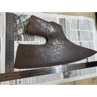 Топор-склют.