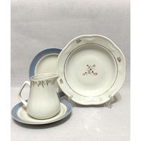 Лот Рижской посуды