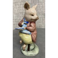 Фарфоровая статуэтка Royal Albert Беатрикс Поттер ПОРОСЕНОК ЕСТ СВОЮ КАШУ Warne Beswick Англия 1991 год Высота 11 см.