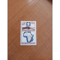 1964 Франция кооперация с Африкой чистая клей MNH** выпускалась одиночкой (3-1)