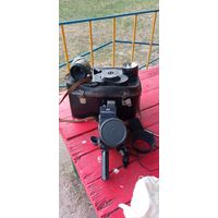 КИНОКАМЕРА КРАСНОГОРСК 3  ПОЛНЫЙ КОМПЛЕКТ В КОЖАНОМ КОФРЕ . РАБОЧАЯ СМ ОПИСАНИЕ  Распродажа Коллекции !!! .Экспресс  Аукцион  НЕ С 1 Рубля 3 ДНЯ  .Много лотов в продаже .