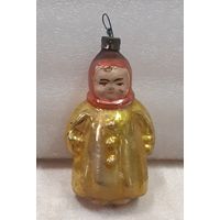 Ирушка ёлочная Девочка в золотой шубке, стекло. СССР