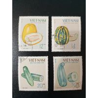 РАСПРОДАЖА КОЛЛЕКЦИИ. Вьетнам. марки "овощи"