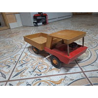 Грузовик - дерево из СССР