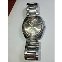 Винтажные механические часы Orient Weekly Auto AAA, выпущены примерно в 1960-70-х годах.  Номер 46943 .