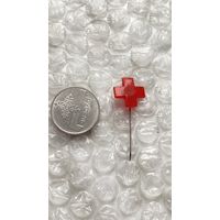 Значок Красный крест, пластик