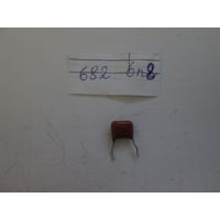 Конденсатор 6n8.