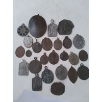 Медальоны католические. 25 шт.