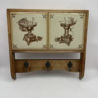 Вешалка-панно для кухни. Германия. 3644