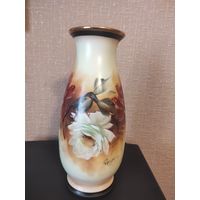 Ваза фарфоровая коллекционная