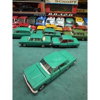 Волга ГАЗ-24 цвет кипарис, Тантал, Агат, Саратов с рубля