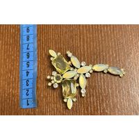 Брошка - Стрекоза из уранового стекла . Производство Чехия