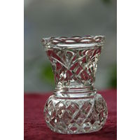 Ваза , вазочка  ( Богемия )   7,5 см   ( целая )