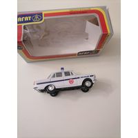 МОДЕЛЬ - МОСКВИЧ 412 - ГАИ ( МИЛИЦИЯ) СДЕЛАННО В СССР ( MADE IN USSR)